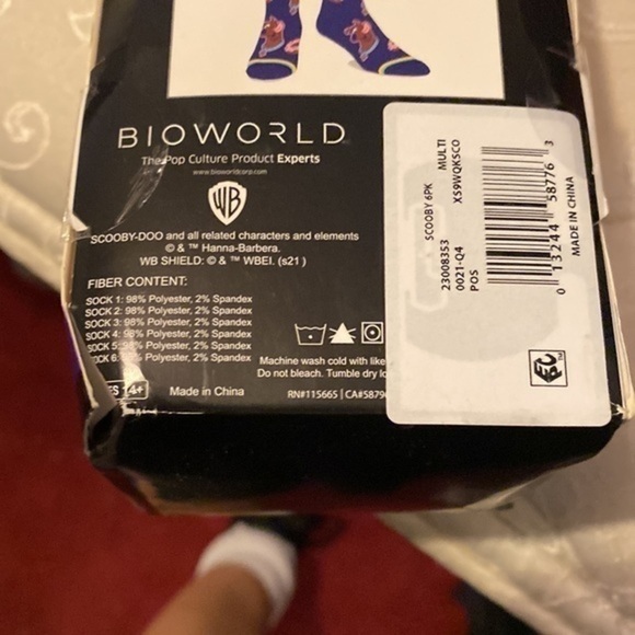 Mens Scooby Doo socks - Picture 4 of 5